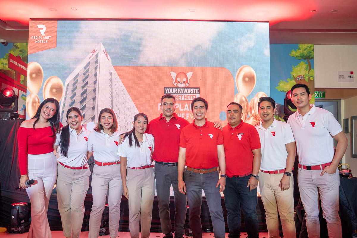 CEO Florent Humeau with Red Planet BGC The Fort Team.